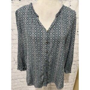 Mason & Belle V-neck blouse three-quarter length sleeves and button placket 2X